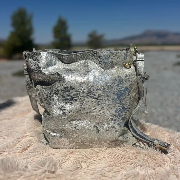 SOLD..Silver Acid Wash Cowhide - Picture 2 of 7